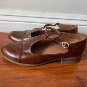 JuliaBo Mary Jane Shoe size 39